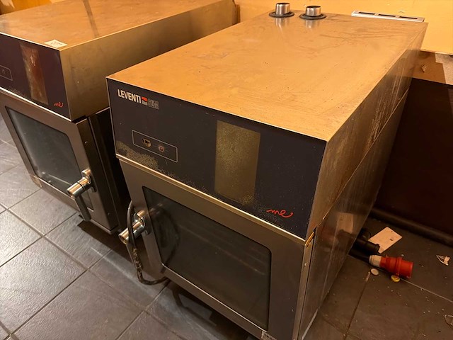 Leventi slim high speed oven / professionele bake-off oven defect! (2x) - afbeelding 2 van  5
