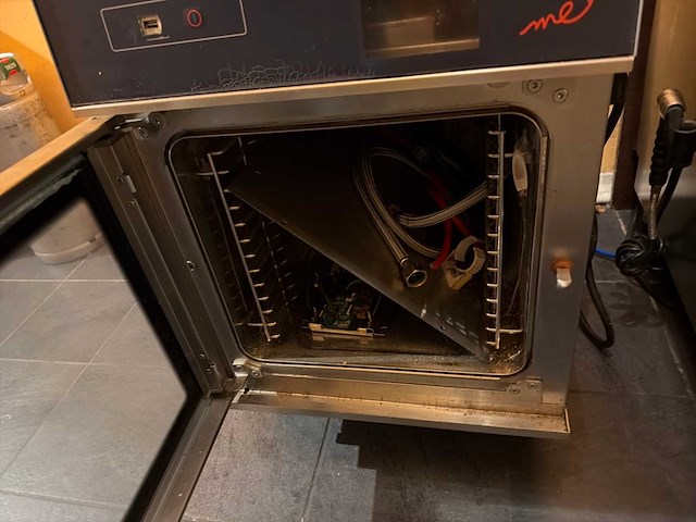 Leventi slim high speed oven / professionele bake-off oven defect! (2x) - afbeelding 5 van  5