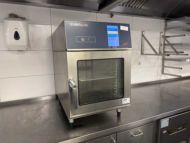 Leventi slim high speed oven / professionele bake-off oven - afbeelding 1 van  1