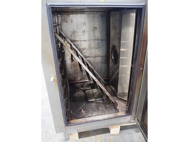 Leventi - afbeelding 5 van  9