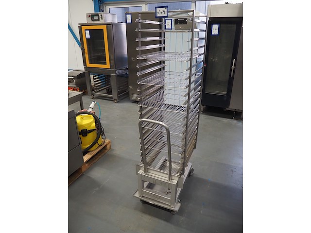 Leventi - afbeelding 10 van  11