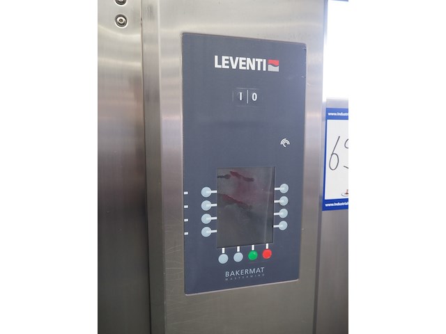 Leventi - afbeelding 4 van  6