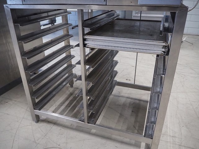 Leventi - afbeelding 9 van  11