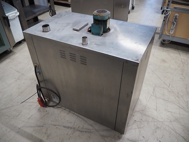 Leventi - afbeelding 4 van  8