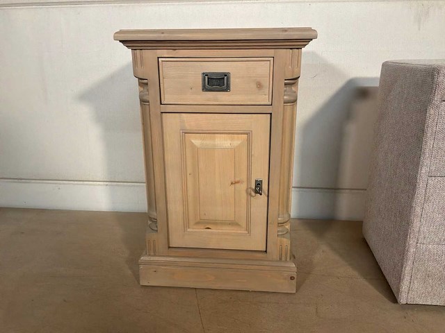 Levi nachtkastje - afbeelding 5 van  8