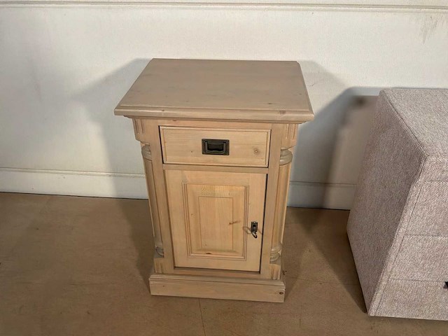 Levi nachtkastje - afbeelding 7 van  8