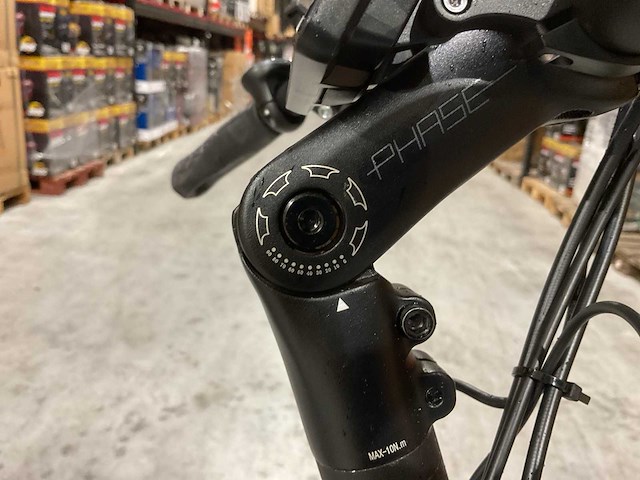 Levit beleco 5 low 50 indigo 540 elektrische fiets - afbeelding 4 van  85