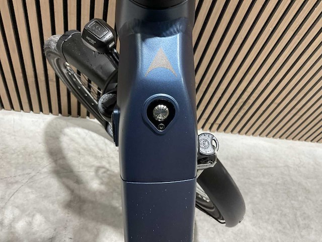 Levit beleco 5 low 50 indigo 540 elektrische fiets - afbeelding 76 van  85