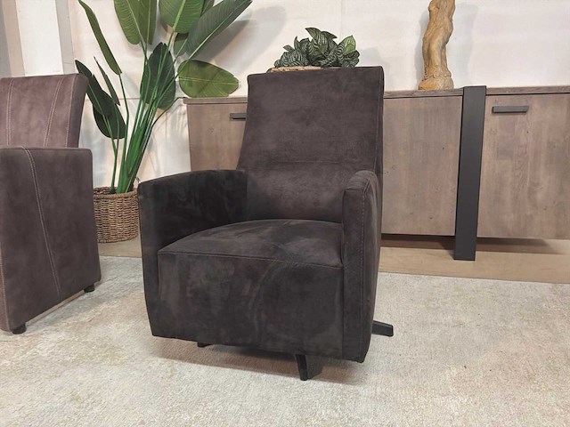 Levo draaibare leren fauteuil - afbeelding 3 van  9