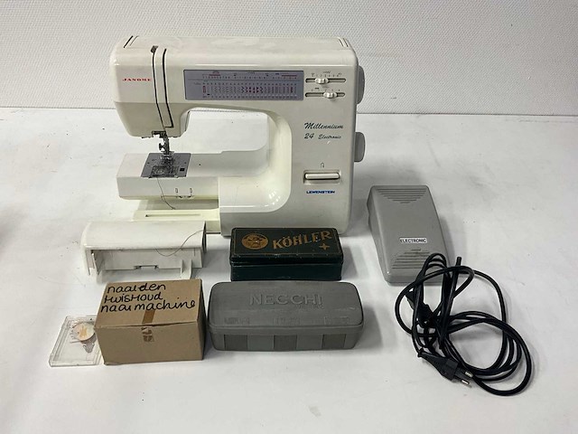 Lewenstein - janome - naaimachine - afbeelding 1 van  8