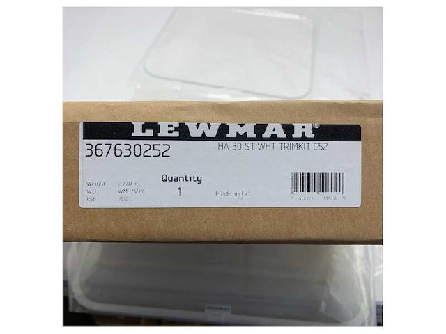 Lewmar 367630252 size 30 white hatch trim kit - afbeelding 5 van  6