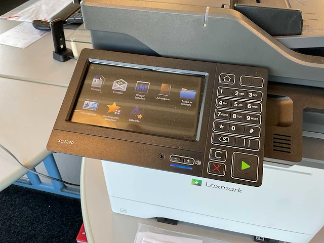 Lexmark xc4240 all-in-one kleuren laser printer - afbeelding 2 van  6