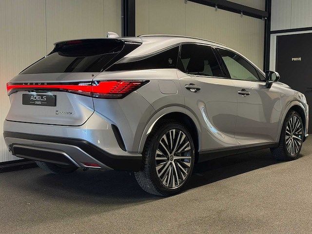 Lexus - rx - 450h+ executive line - kgp-72-x- 2023 iaw - afbeelding 18 van  23