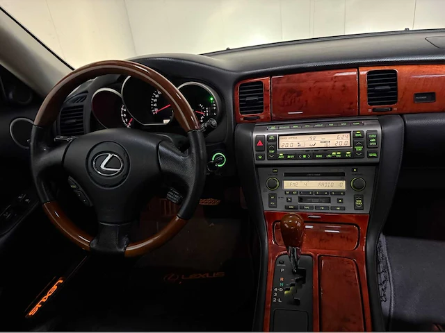 Lexus - sc 430 - personenauto - 2004 - afbeelding 9 van  29