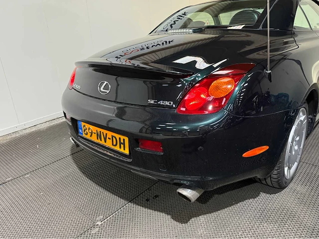 Lexus - sc 430 - personenauto - 2004 - afbeelding 12 van  29