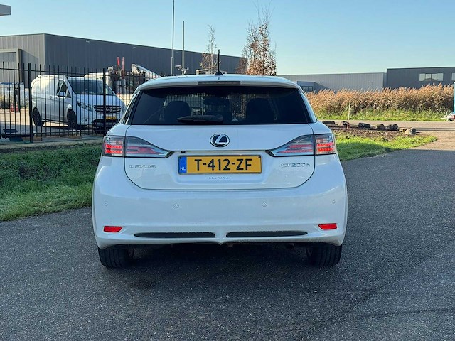 Lexus ct 200h business l. pro - 2011 | t-412-zf | iaw - afbeelding 27 van  30