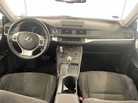 Lexus ct 200h hybrid | 61-rxf-3 - afbeelding 15 van  19