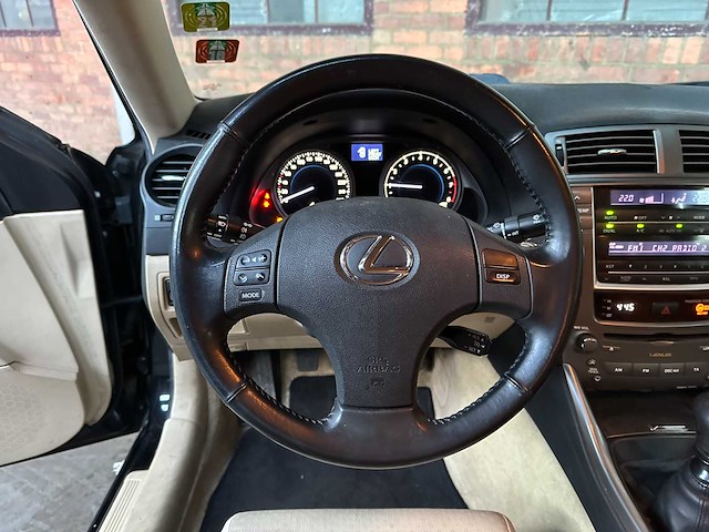 Lexus is 250 business 205pk 2006, 61-sp-lk - afbeelding 11 van  42