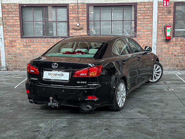 Lexus is 250 business 205pk 2006, 61-sp-lk - afbeelding 3 van  42