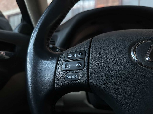 Lexus is 250 business 205pk 2006, 61-sp-lk - afbeelding 15 van  42