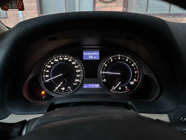 Lexus is 250 business 205pk 2006, 61-sp-lk - afbeelding 13 van  27