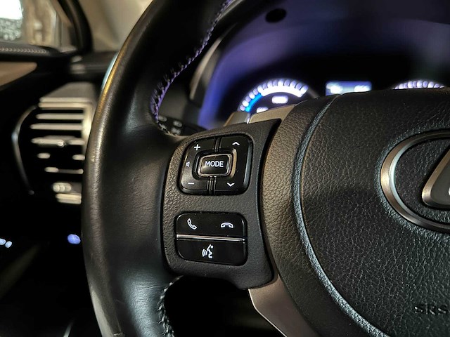 Lexus nx 300h executive line 2.5 awd 184pk 2021 plug-in hybrid, kgk-71-f - afbeelding 4 van  14