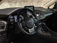 Lexus nx 300h executive line 2.5 awd 184pk 2021 plug-in hybrid, kgk-71-f - afbeelding 9 van  18