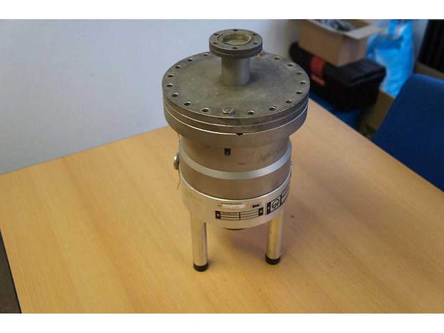 Leybold - 360 csv - turbo vacuümpomp - afbeelding 3 van  3