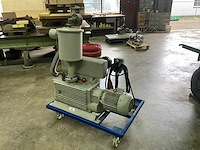 Leybold-heraeus vp300 rotary vane vacuümpomp - afbeelding 7 van  13