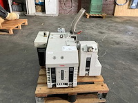 Leybold-heraus d65 bcs vacuümpomp - afbeelding 1 van  8