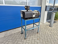 Leybold sa - sv 100 - olie gesmeerde vacuümpomp - afbeelding 3 van  11