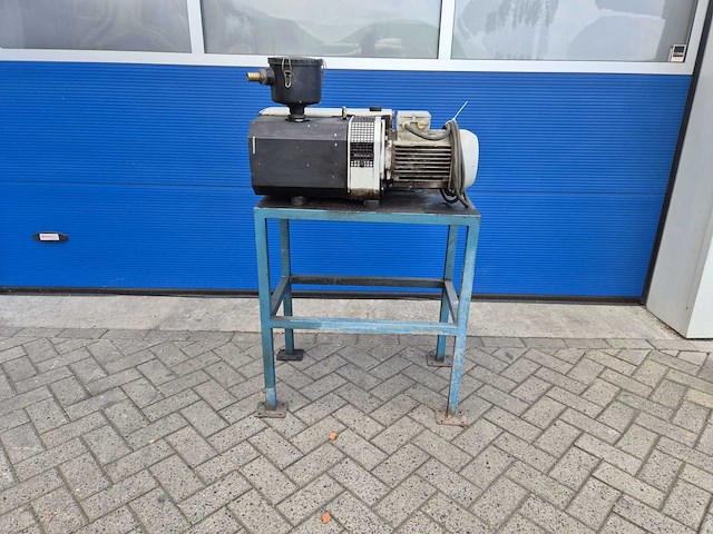 Leybold sa - sv 100 - olie gesmeerde vacuümpomp - afbeelding 4 van  11