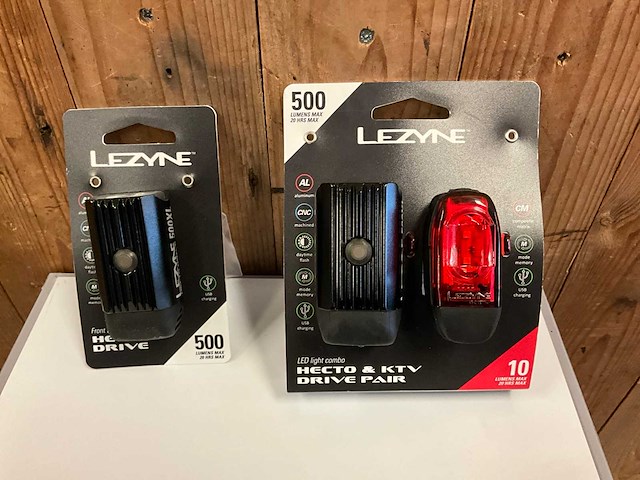 Lezyne 500xl led combo fietsverlichting - afbeelding 2 van  3