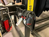 Lezyne fietsverlichting en helmet mount (8x) - afbeelding 2 van  5