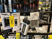 Lezyne gereedschappen en fietsonderdelen (18x) - afbeelding 1 van  3