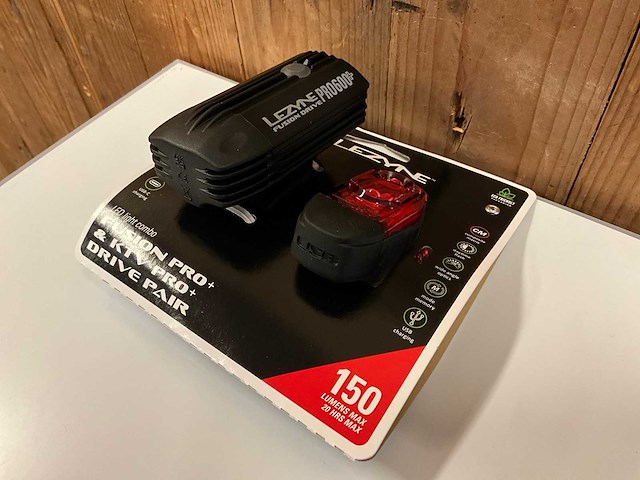 Lezyne led light combo - afbeelding 1 van  3