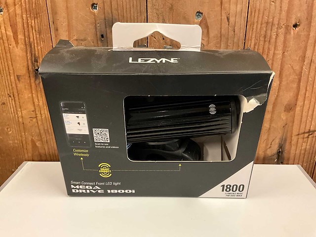 Lezyne mega drive 1800i koplamp - afbeelding 3 van  3