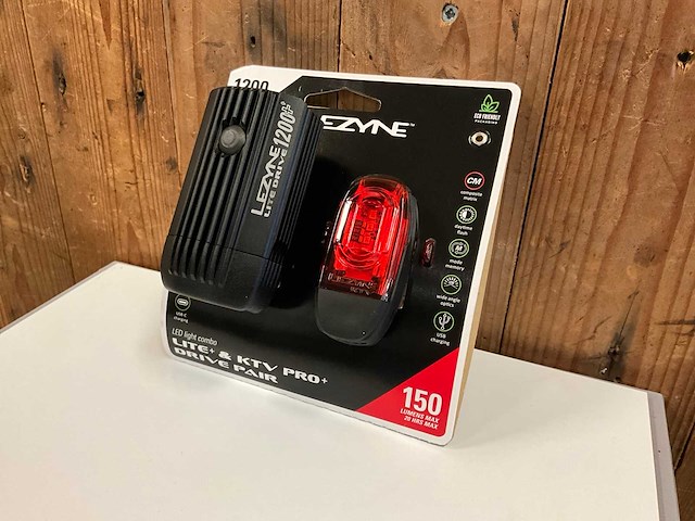 Lezyne pro1200+ led combo fietsverlichting - afbeelding 2 van  4