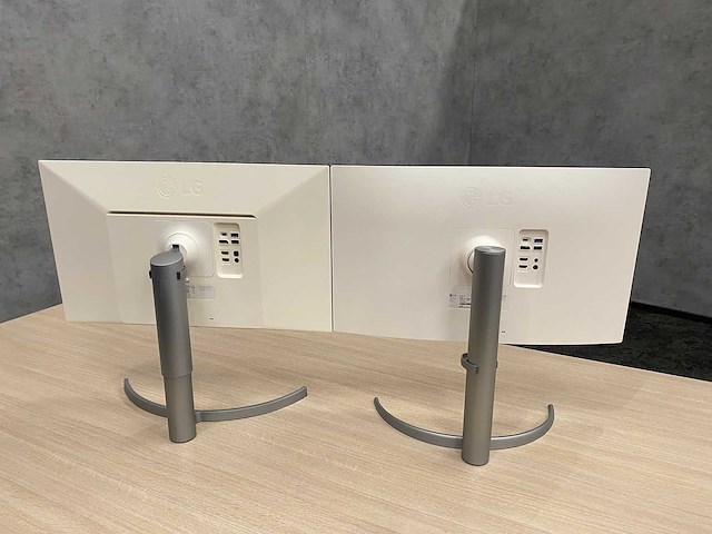 Lg - 27" monitoren op voet - dp, hdmi, usb-c - afbeelding 14 van  14