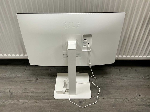 Lg - 27us550 - monitor - afbeelding 2 van  7