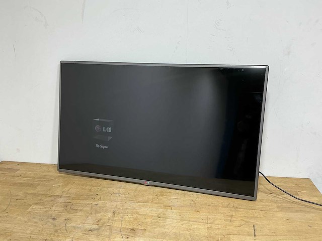 Lg - 47ly330c - televisie - afbeelding 1 van  4