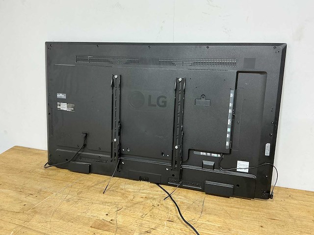 Lg - 49sm5kc - display monitor - afbeelding 3 van  4