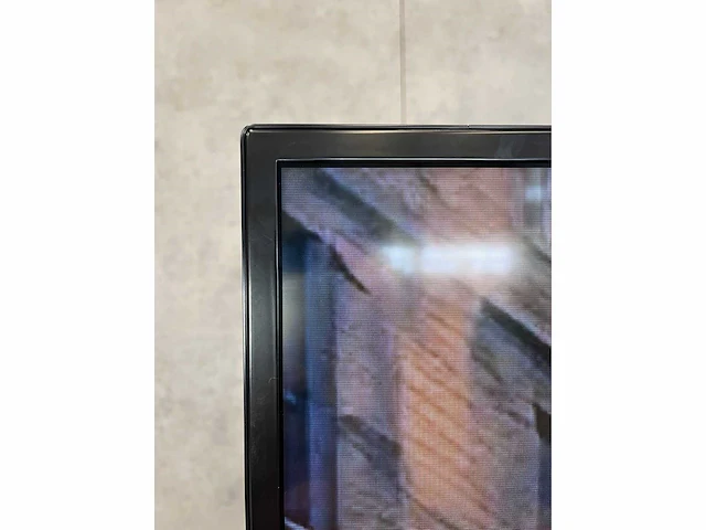 Lg - 86" monitor met nureva soundbar - afbeelding 11 van  17