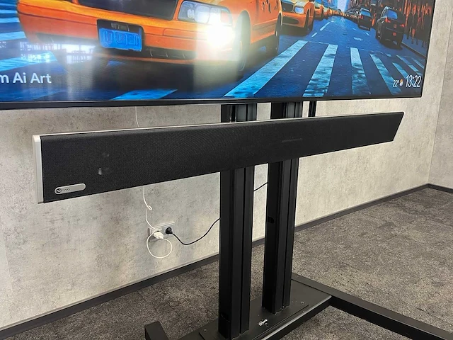 Lg - 86" monitor met nureva soundbar - afbeelding 14 van  17