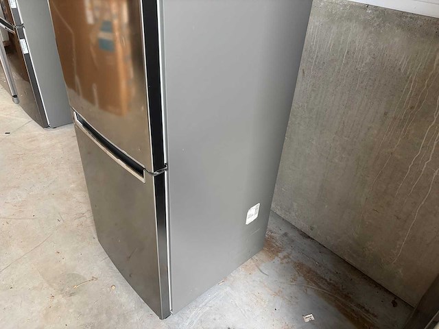 Lg - koelkast - multi air flow - afbeelding 9 van  10