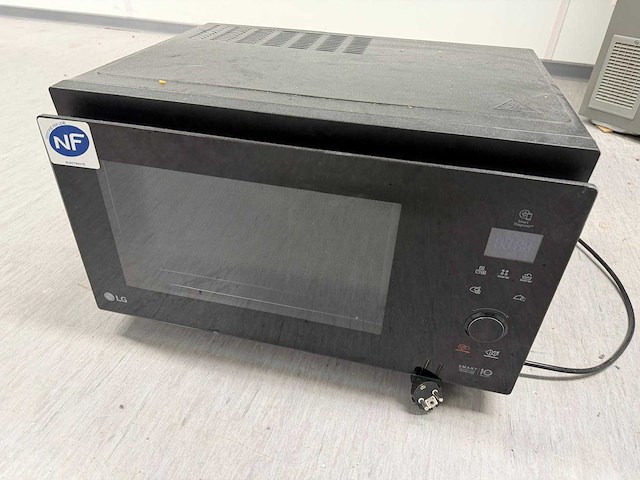 Lg - koelkast en combimagnetron - afbeelding 2 van  5