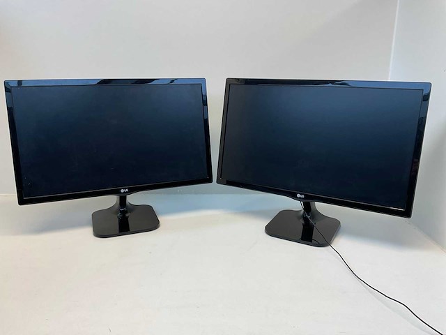 Lg 24m47 monitor (2x) - afbeelding 2 van  7