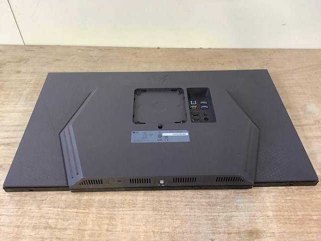 Lg 27gs85q ultragear monitor - afbeelding 4 van  8