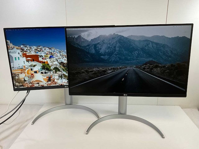 Lg (27up850n) 27”, 3840x2160 (uhd) ips monitors (2x) - afbeelding 1 van  12