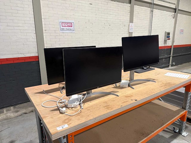Lg 27up85np monitor (3x) - afbeelding 1 van  4
